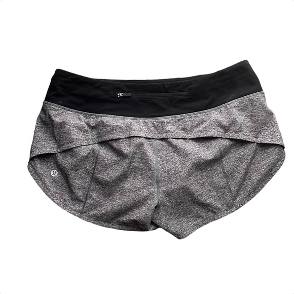 Lululemon Speed Up Short *2.5"
Heather Lux Multi Black / Black
Size 6 - Picture 3 of 7